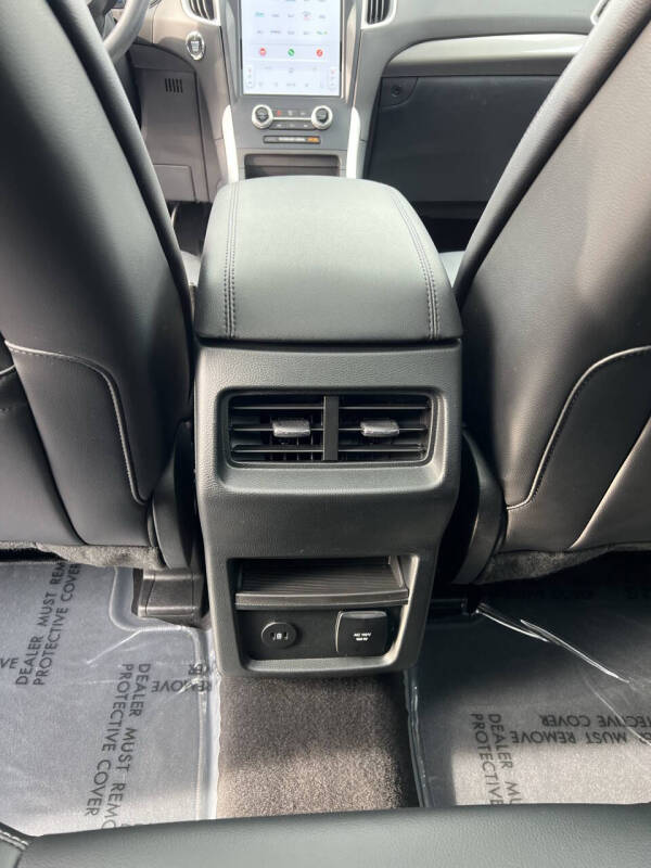 2023 Ford Edge SEL