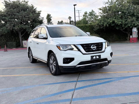 2019 Nissan Pathfinder S