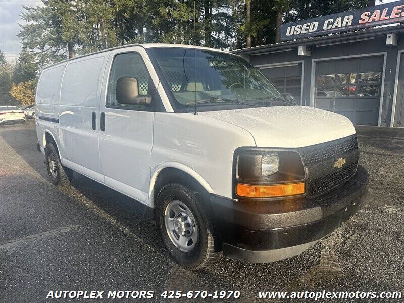 2017 Chevrolet Express 2500