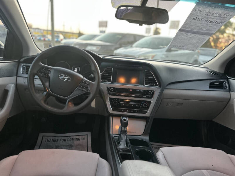 2017 Hyundai Sonata SE