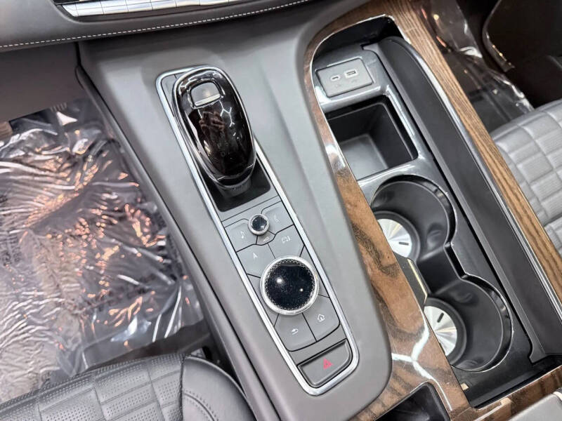 2022 Cadillac Escalade ESV Sport Platinum