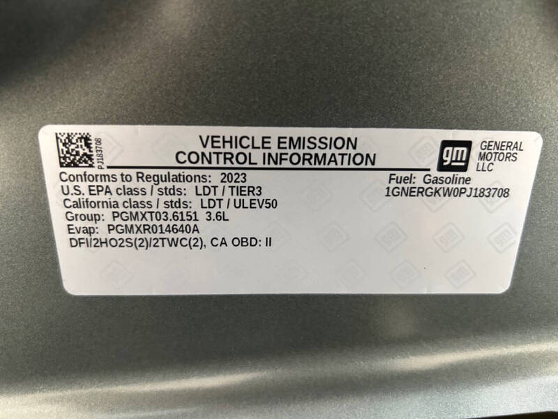 2023 Chevrolet Traverse LT Cloth