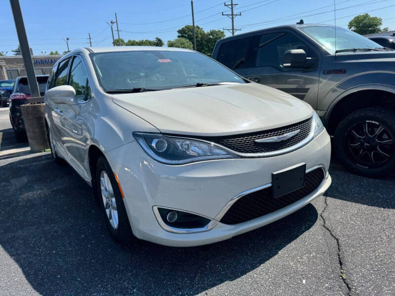 2020 Chrysler Pacifica Touring