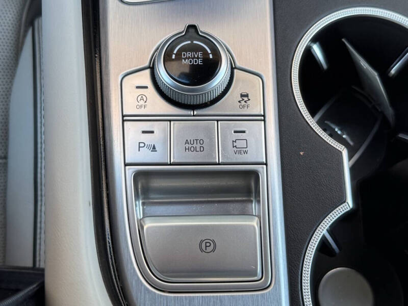2020 Genesis G70