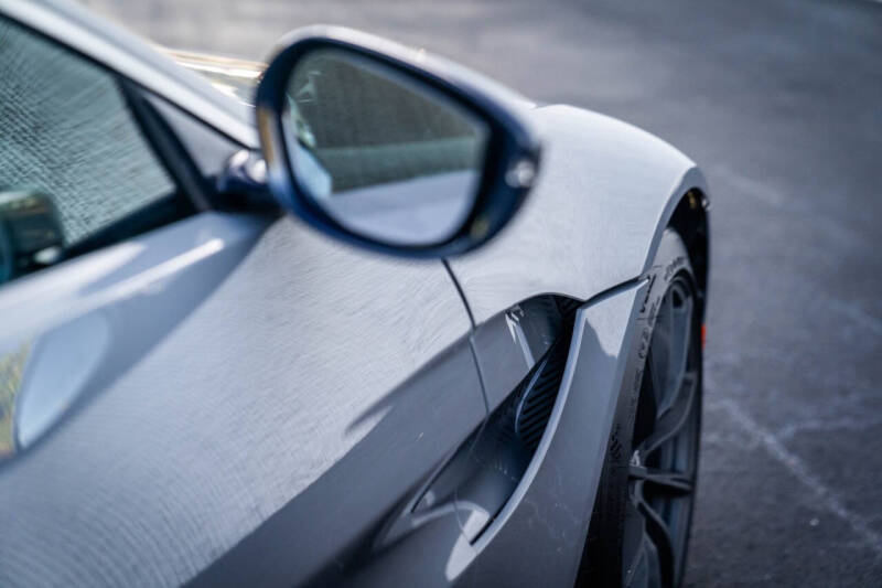 2019 Aston Martin Vantage