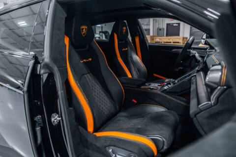 2024 Lamborghini Urus Performante