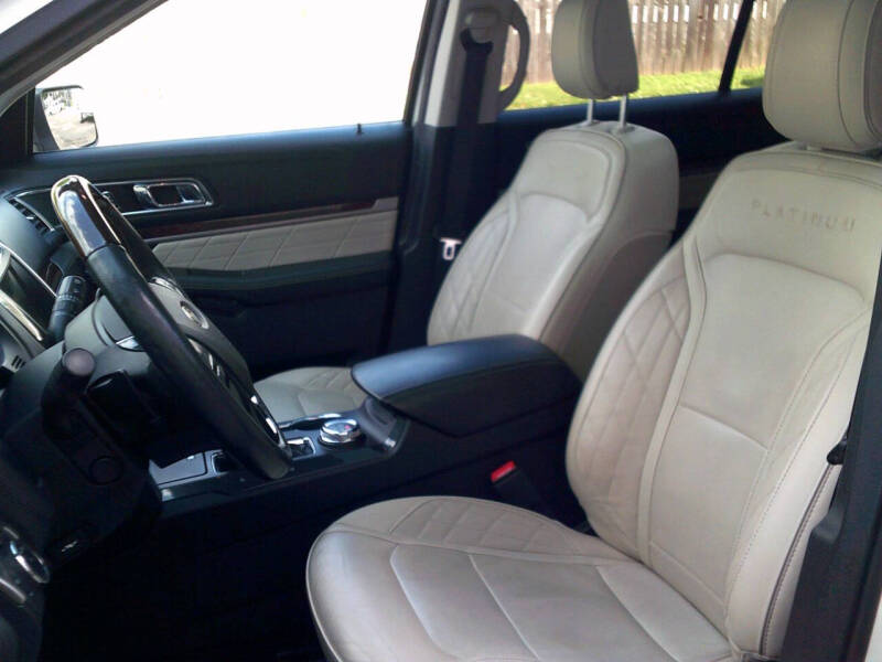 2018 Ford Explorer Platinum
