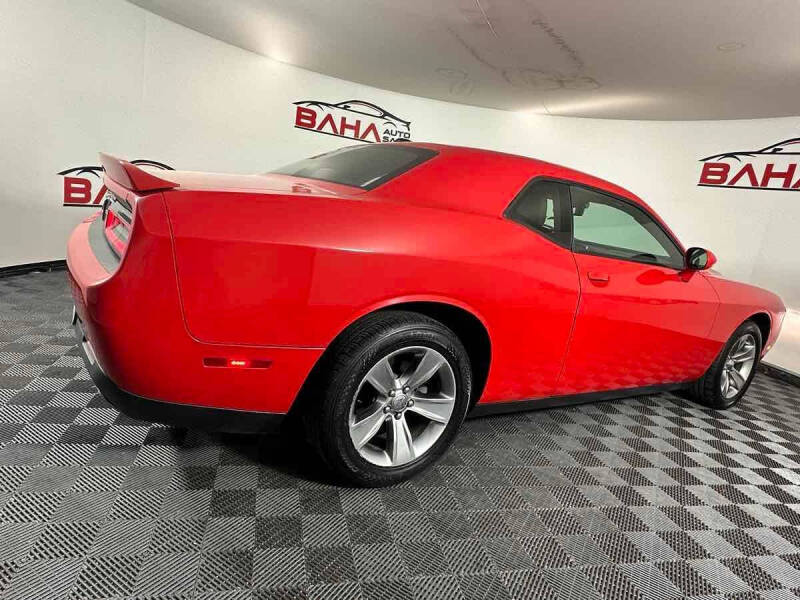 2020 Dodge Challenger SXT