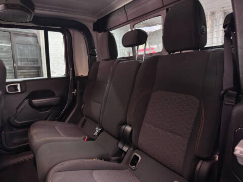 2023 Jeep Gladiator Mojave