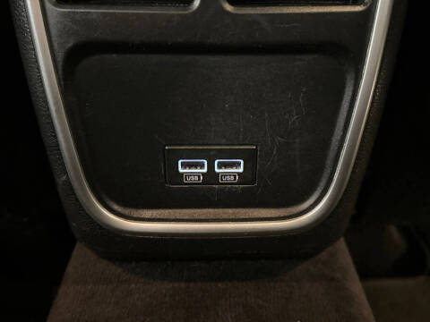 2017 Dodge Charger SE