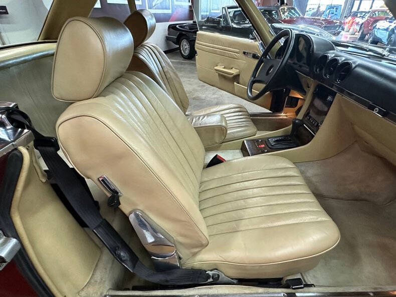 1982 Mercedes-Benz 380-Class 380 SL