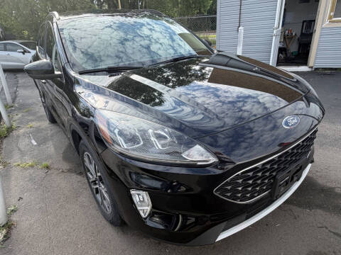 2020 Ford Escape SEL
