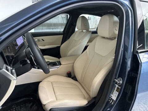 2025 BMW 3 Series 330i xDrive