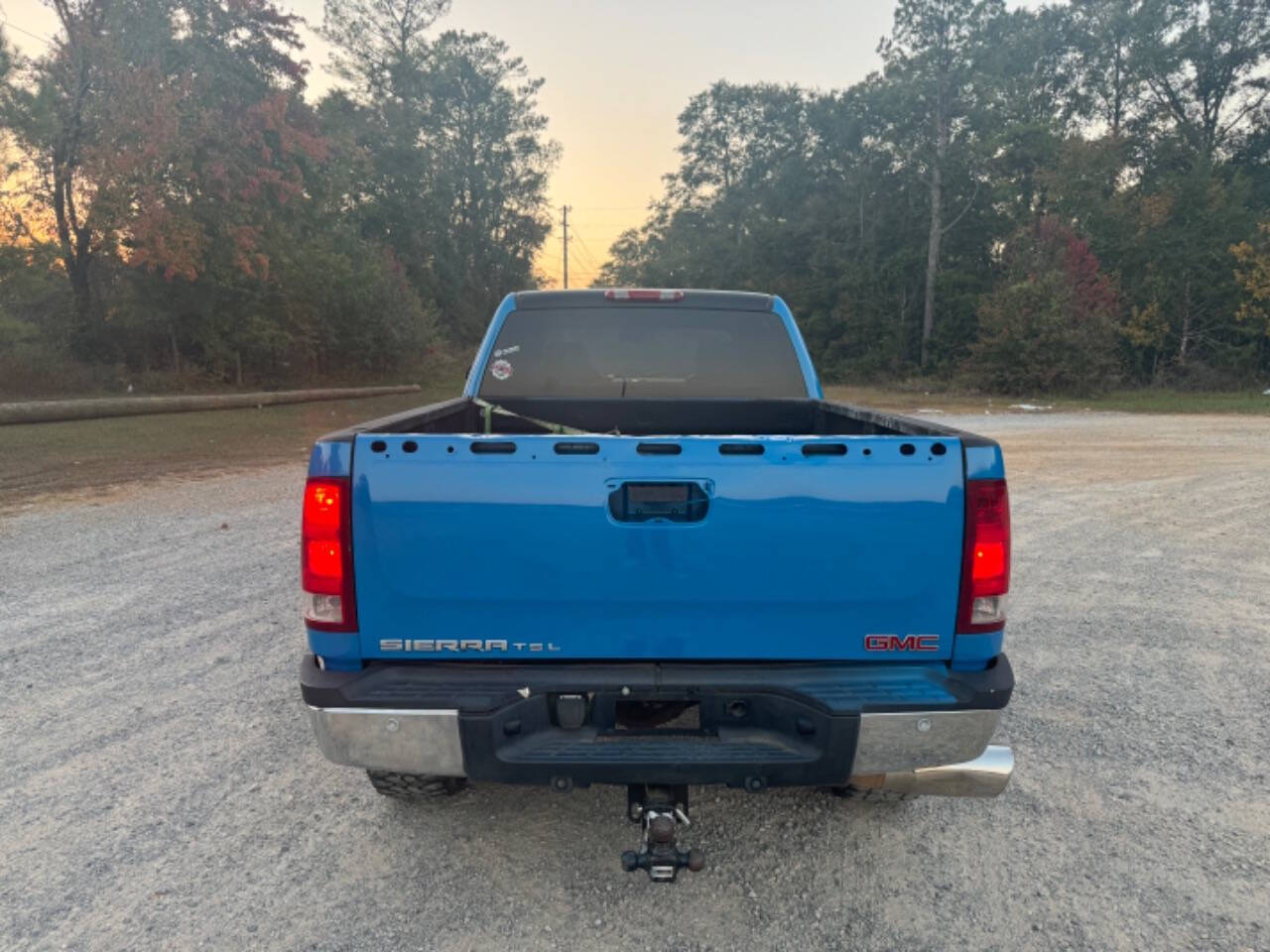 2013 GMC Sierra 2500HD for sale at Guadalupe Auto Sales, LLC. in Jemison, AL