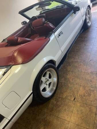 1992 Ford Mustang