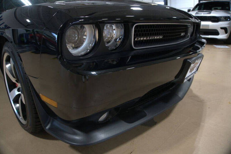 2014 Dodge Challenger SRT8