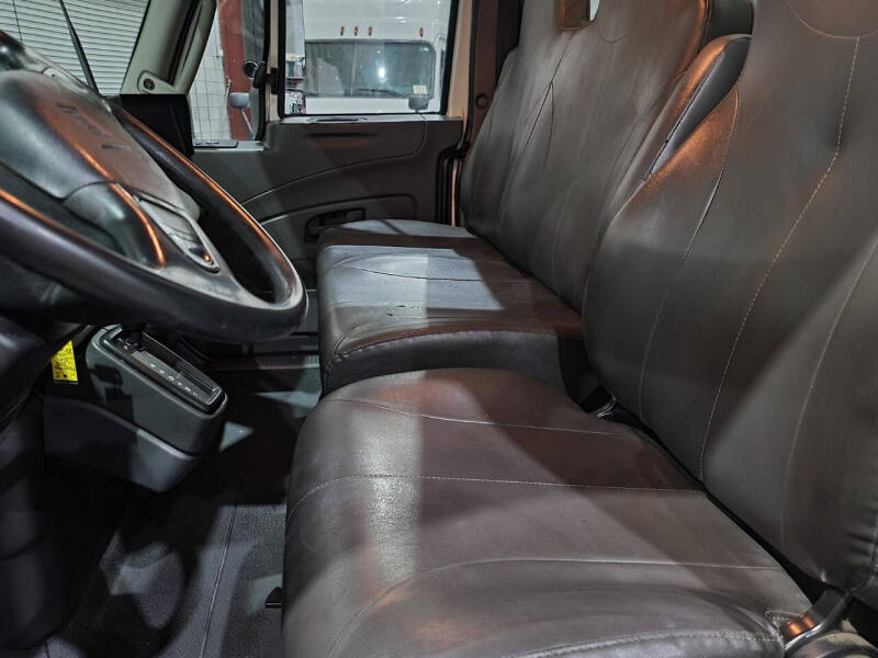 2015 International DuraStar 4300