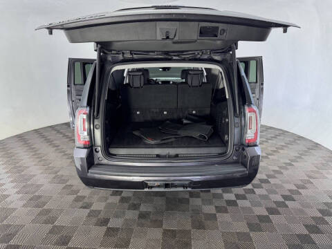 2017 GMC Yukon XL SLT