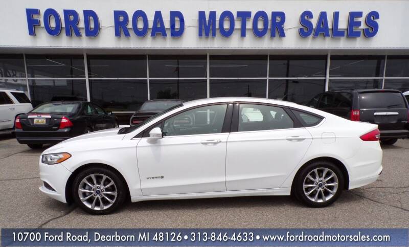 2017 Ford Fusion Hybrid for sale at Ford Road Motor Sales in Dearborn MI
