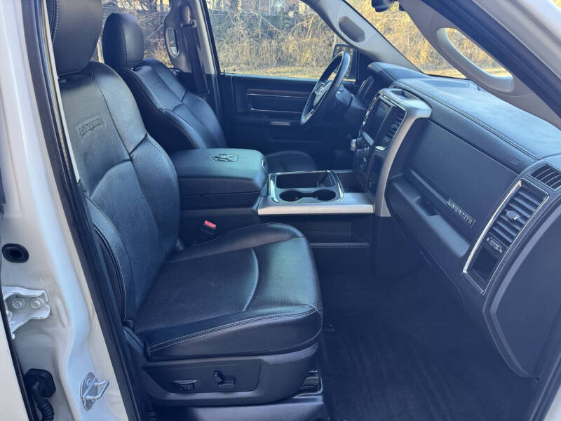 2017 RAM 1500 Laramie