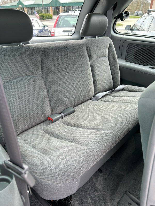 2006 Dodge Caravan SE