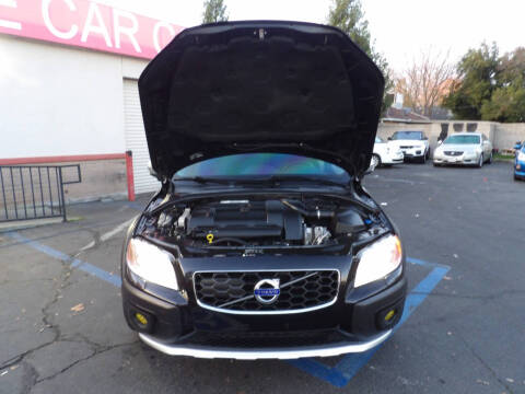 2015 Volvo XC70 T6 Platinum