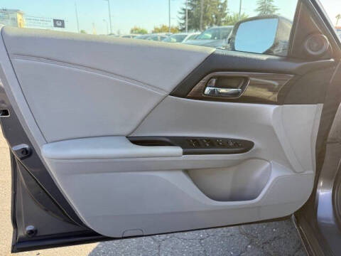 2017 Honda Accord EX