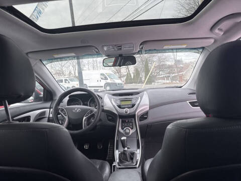 2013 Hyundai Elantra Coupe SE