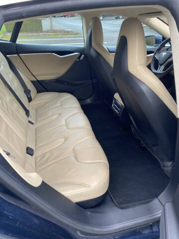 2013 Tesla Model S