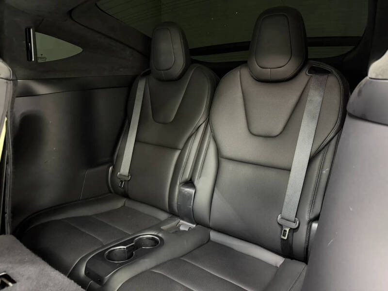2023 Tesla Model X Standard Range