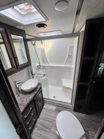 2021 Dutchmen Voltage