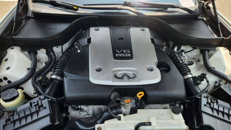 2015 Infiniti Q40