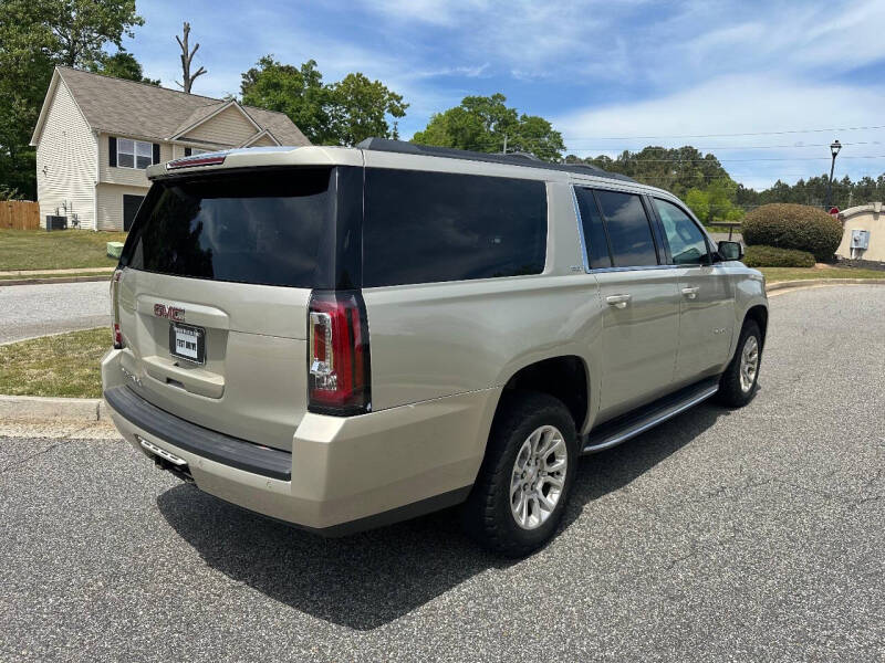 2017 GMC Yukon XL SLT