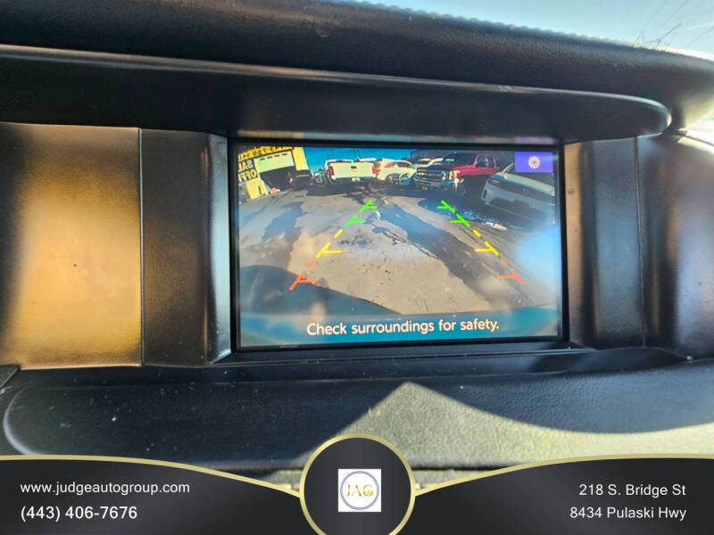 2017 Infiniti QX30 Premium