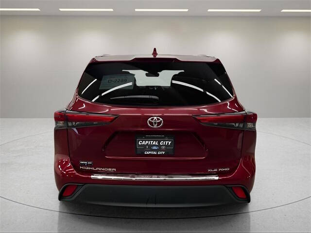 2021 Toyota Highlander XLE