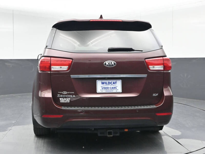 2016 Kia Sedona EX