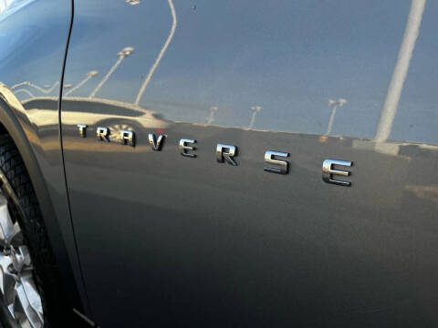 2020 Chevrolet Traverse LT Cloth