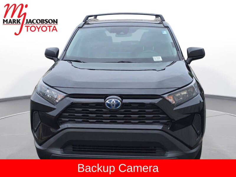 2020 Toyota RAV4 Hybrid LE