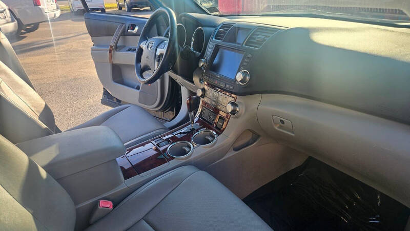 2012 Toyota Highlander Hybrid Limited