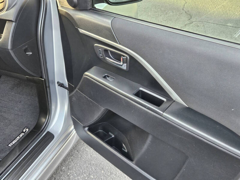 2013 Mazda MAZDA5 Grand Touring