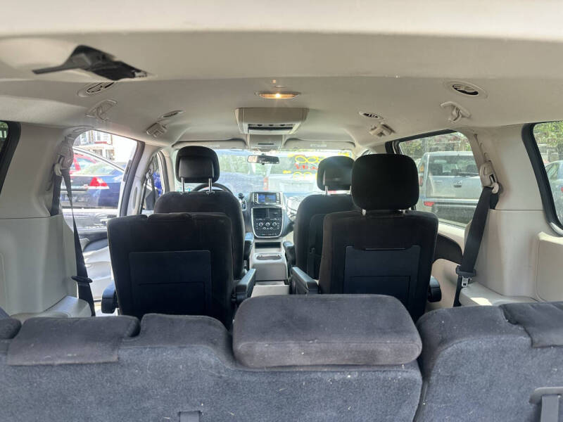 2012 Dodge Grand Caravan SXT