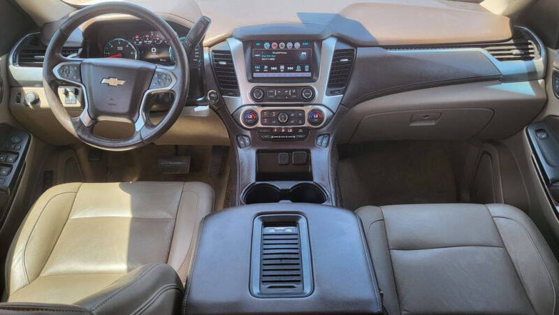 2017 Chevrolet Suburban LT