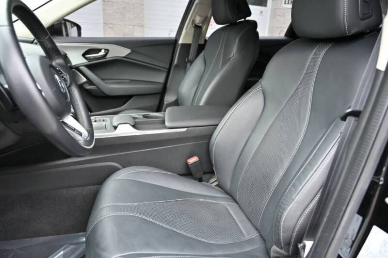 2023 Acura TLX w/Tech