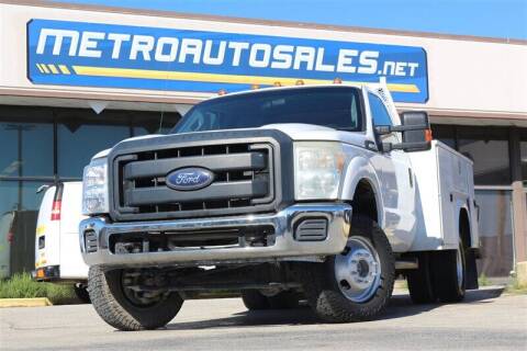 2013 Ford F-350 Super Duty for sale at METRO AUTO SALES in Arlington TX