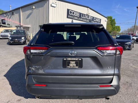 2024 Toyota RAV4 LE