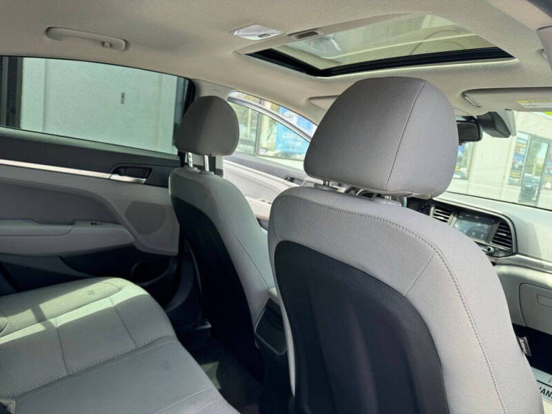 2020 Hyundai Elantra