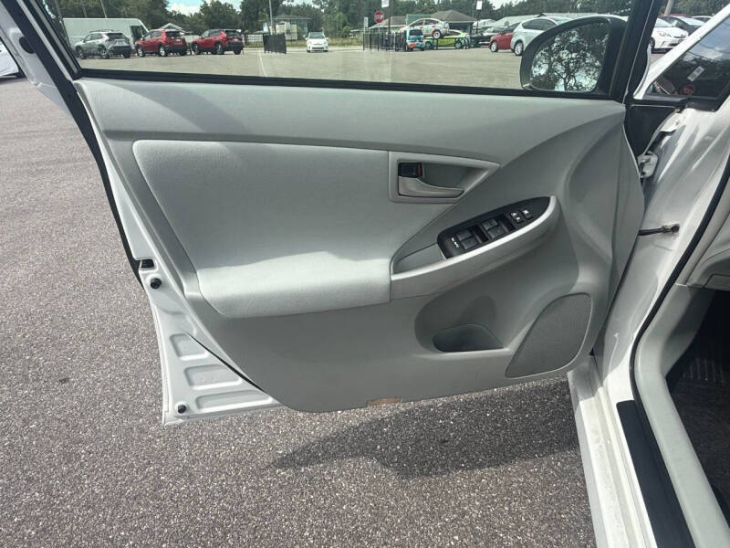 2012 Toyota Prius Two