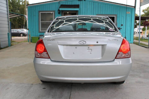 2004 Hyundai Elantra GLS