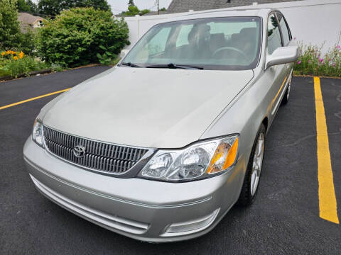 2000 Toyota Avalon for sale at AutoBay Ohio in Akron OH