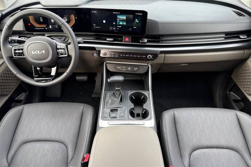 2026 Kia Carnival LXS